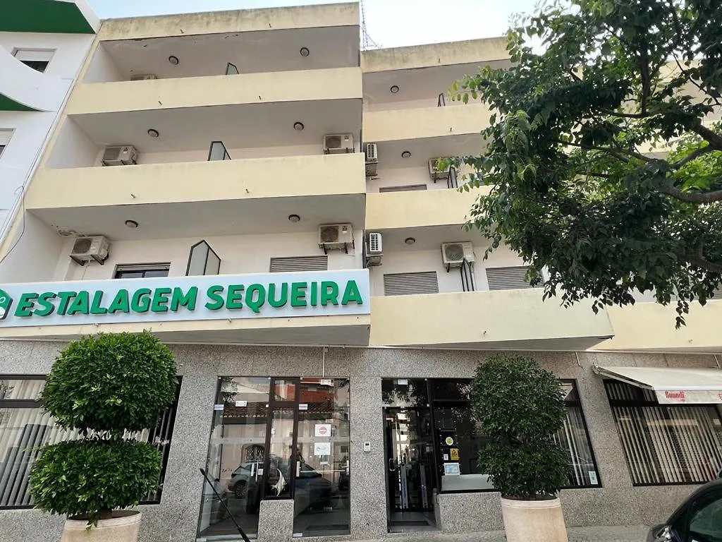 Estalagem Sequeira Bed & Breakfast Sao Bras de Alportel